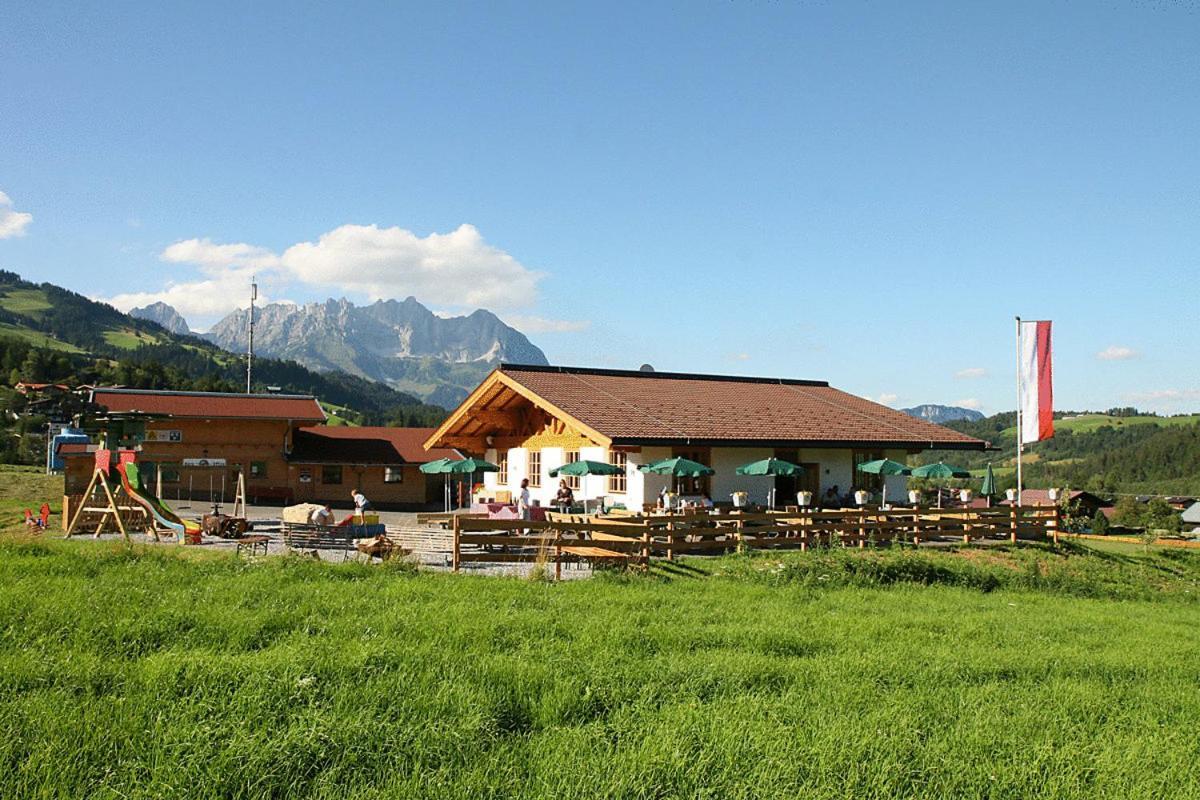 Hotel Hubertus Mit Erlebnislandgasthof Reitherwirt Kitzbühel Eksteriør billede